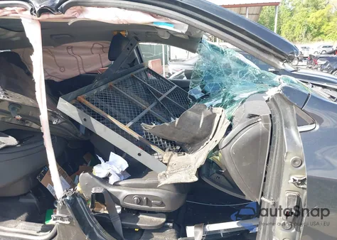 2018 Chevrolet Equinox Premier from USA, damaged, VIN 2GNAXWEX4J6242590